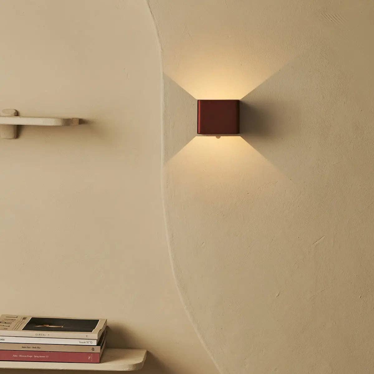 Tavellio - Wholesale Accent/bureaulamp - Tess Bronze Rechargeable Wall Lamp | Motion sensor, 20 Light Modes Remote Control2