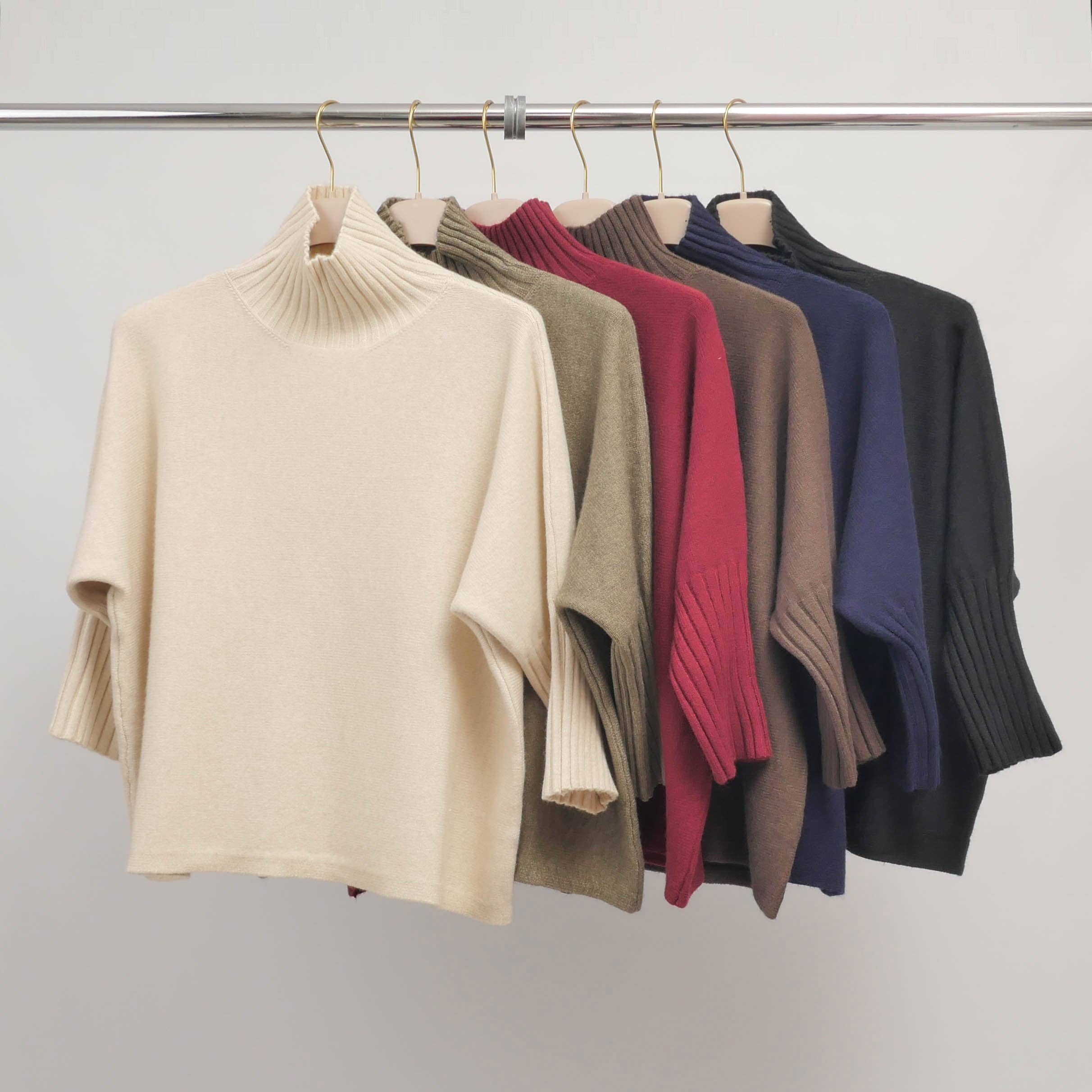 Cecile Wang – wholesale Pullovertröja - Dam – Tröja med hög krage och 3/4-ribbstickade ärmar – ref HY307066