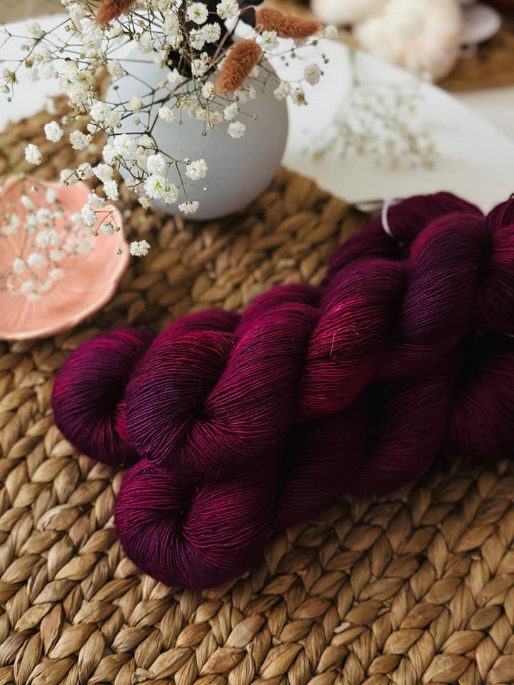 Unicorn Yarn - Dramatic Berry for wholesale by laurelknits