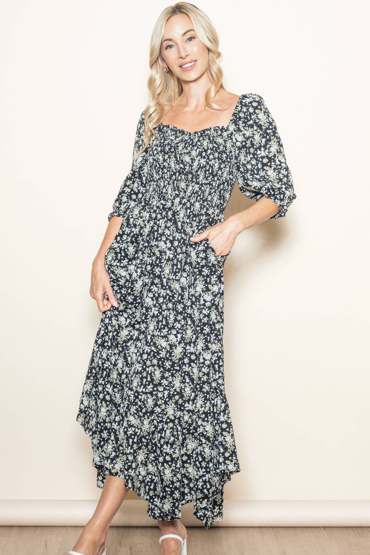 Elloh Collection – wholesale Dress – Women's – Sweetheart Half Sleeve Handkerchief Hem Floral Maxi Dress13