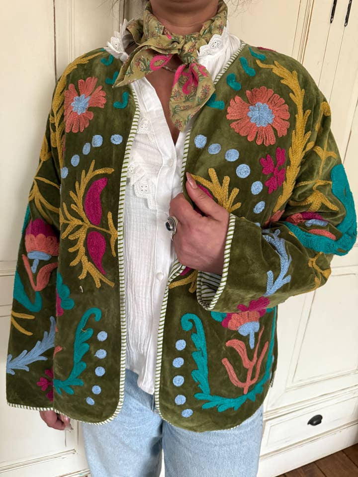 ToutVintage - Wholesale Jacket - Women's - Suzani Embroidery cotton jacket LOVE Olive green