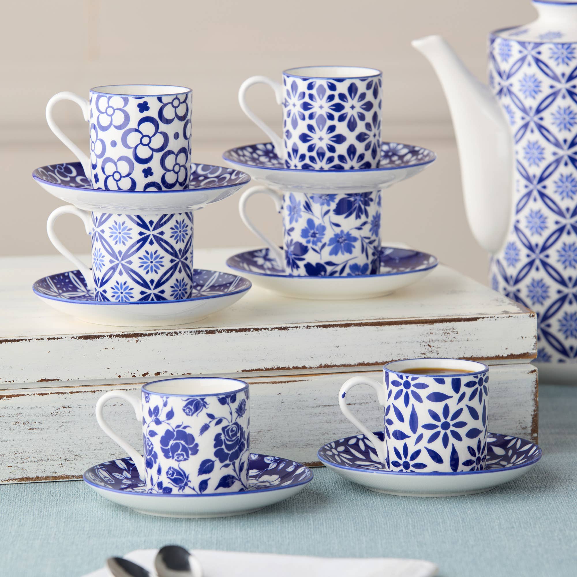 Certified International – Engroshandel Kaffekrus – Madison espresso kopper og underkopper sæt, 6 stk., 3,25 oz (96 ml)1