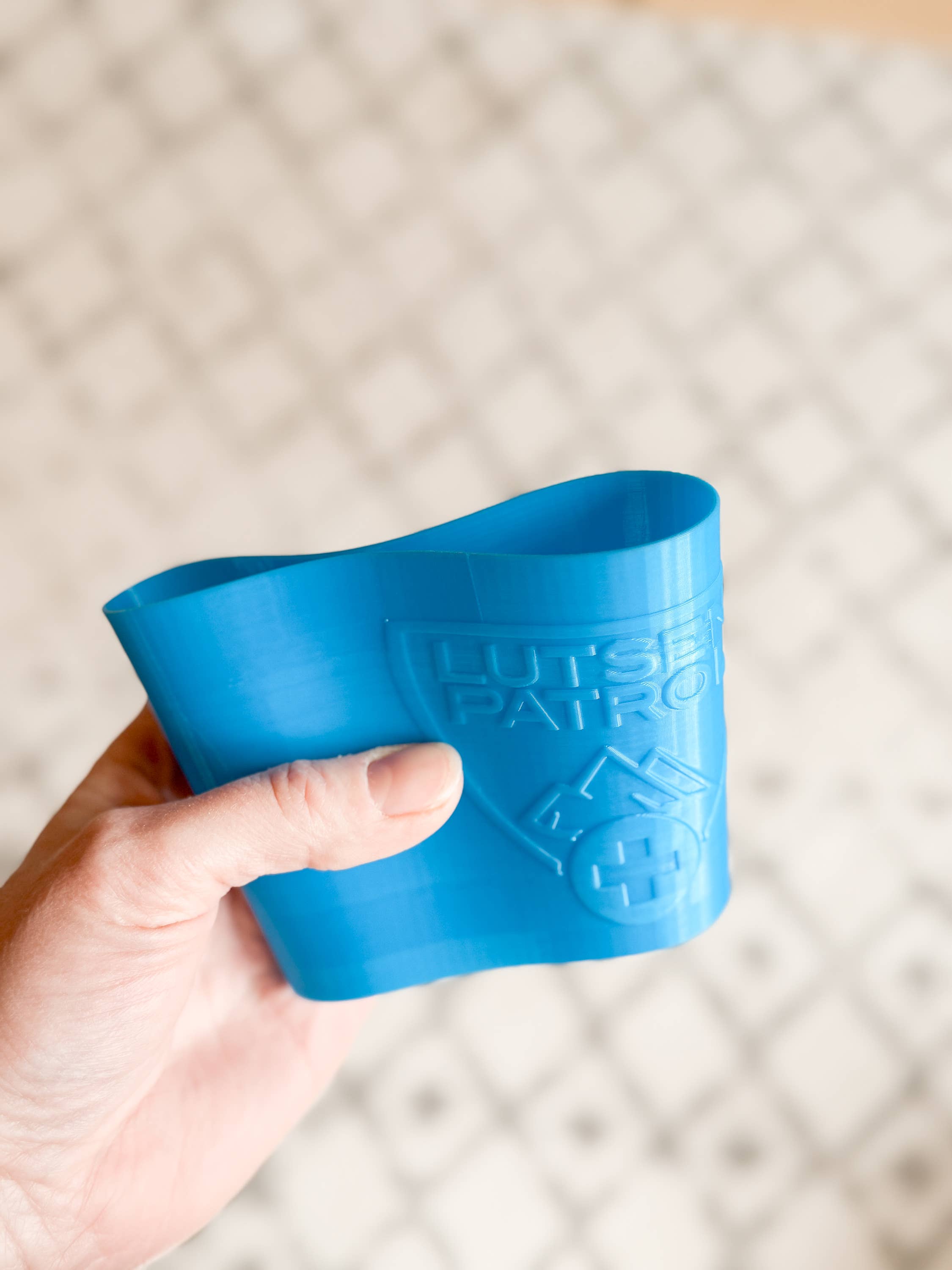 Little Lion 3D - Wholesale Drink Huggers & Koozies - Customizable 3D Printed Flexible Pint Sleeve1