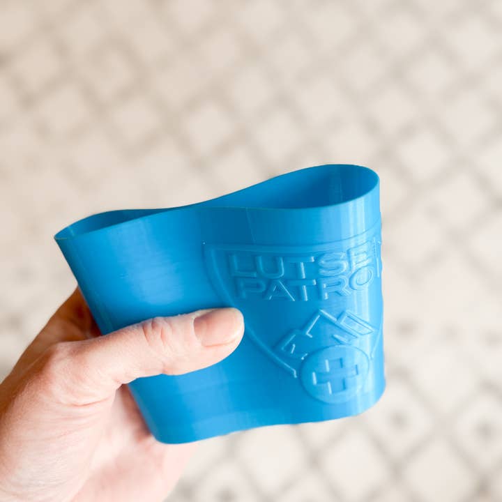 Little Lion 3D - Wholesale Drink Huggers & Koozies - Customizable 3D Printed Flexible Pint Sleeve1