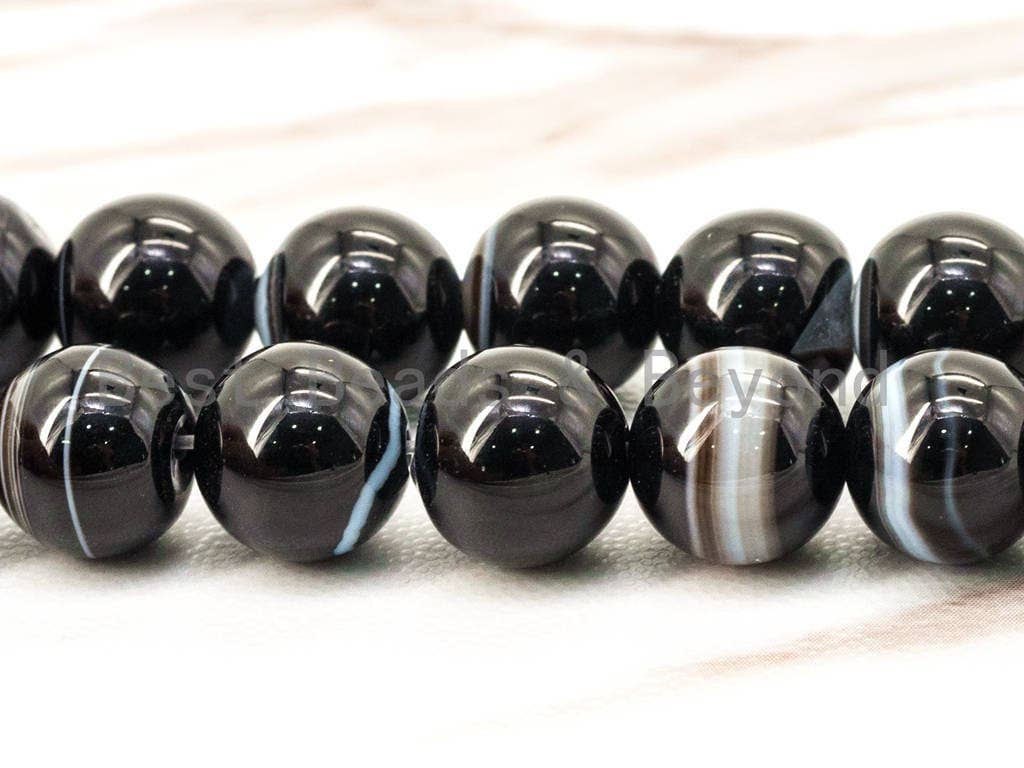 BestBeads&Beyond - Wholesale Beads - Natural Black white Banded Agate Beads, Round Smooth,SKU#Q62