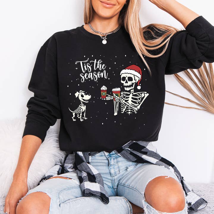 C'est la saison des sweat-shirts Skelly pour la vente par Mugsy's Brand