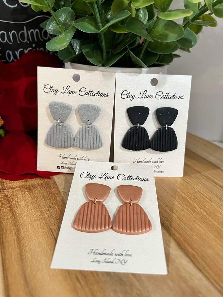 ADELE pour la vente par Clay Lane Collections