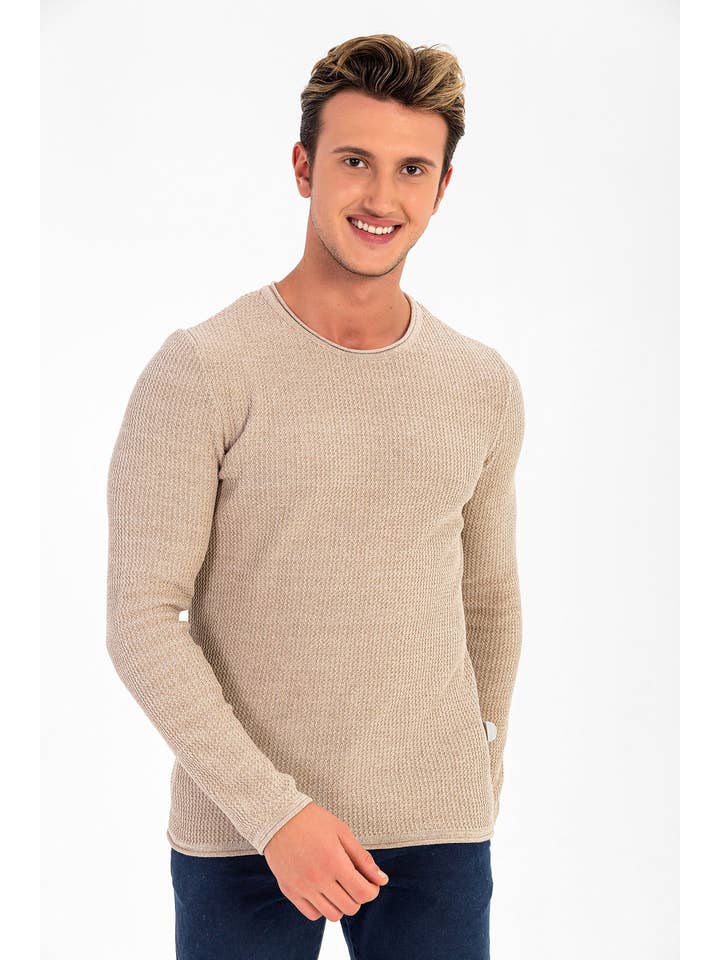 TUEBA TRENDNIT US Inc. - Wholesale Knit Sweater - Men's - ZIGZAG KNIT MEN'S SWEATER