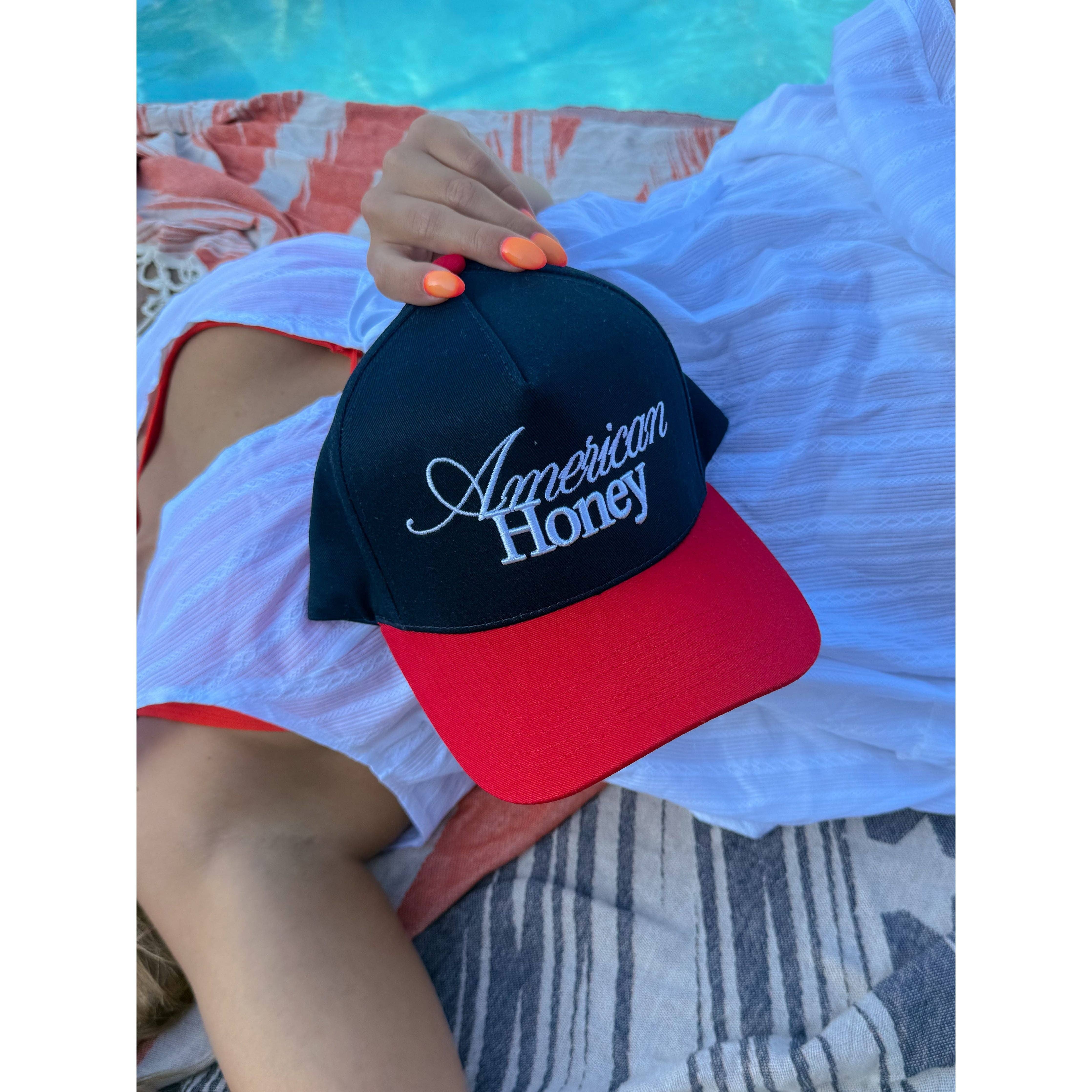 Rouge/Marine Casquette Trucker Brodée American Honey C.C Puff TCM0019 en vente sur Faire0