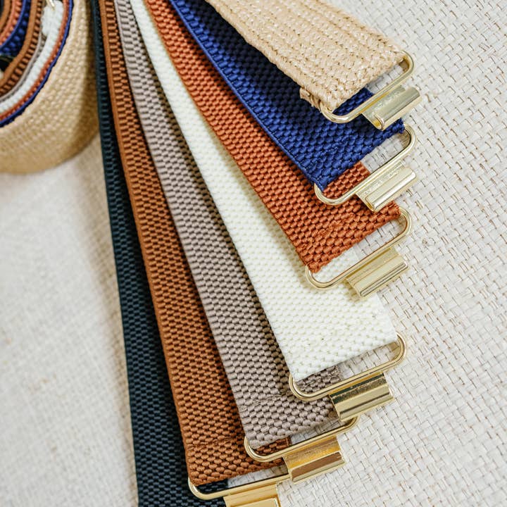 White Stretch Belt Band – Adjustable & Versatile for wholesale on Faire