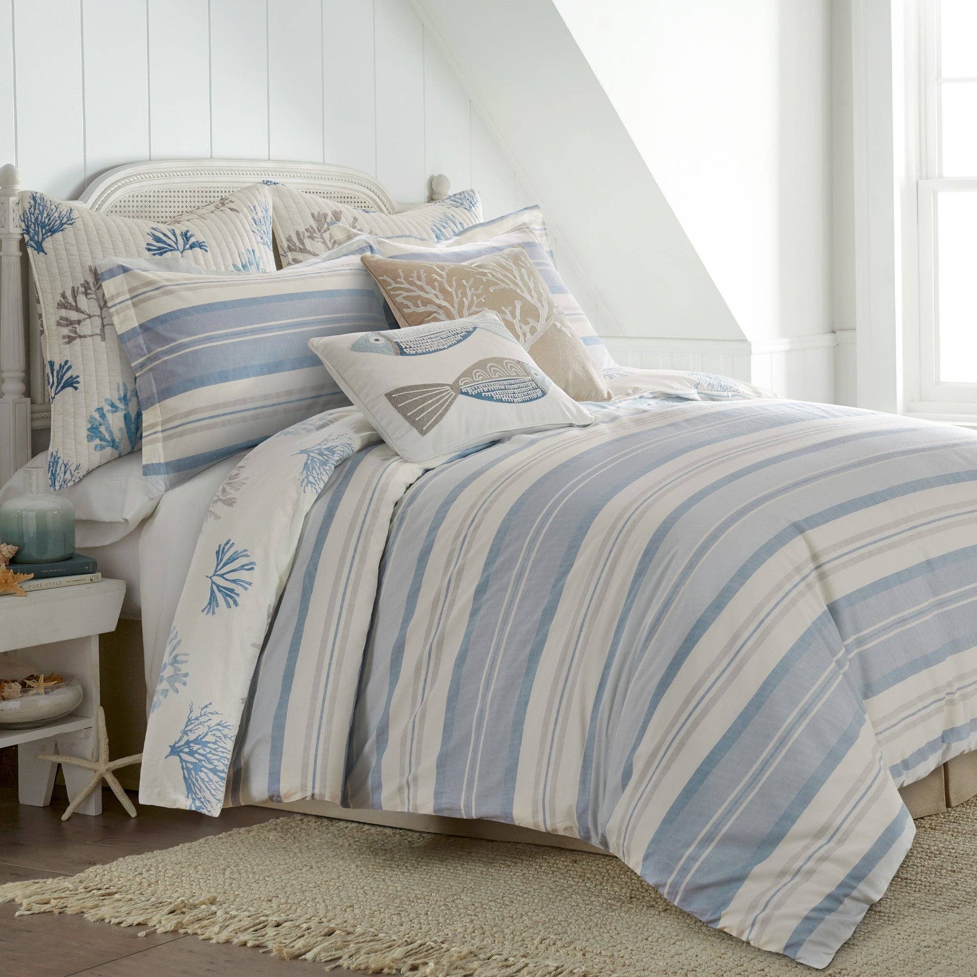Blue Ipanema Duvet/Comforter Set for wholesale on Faire1