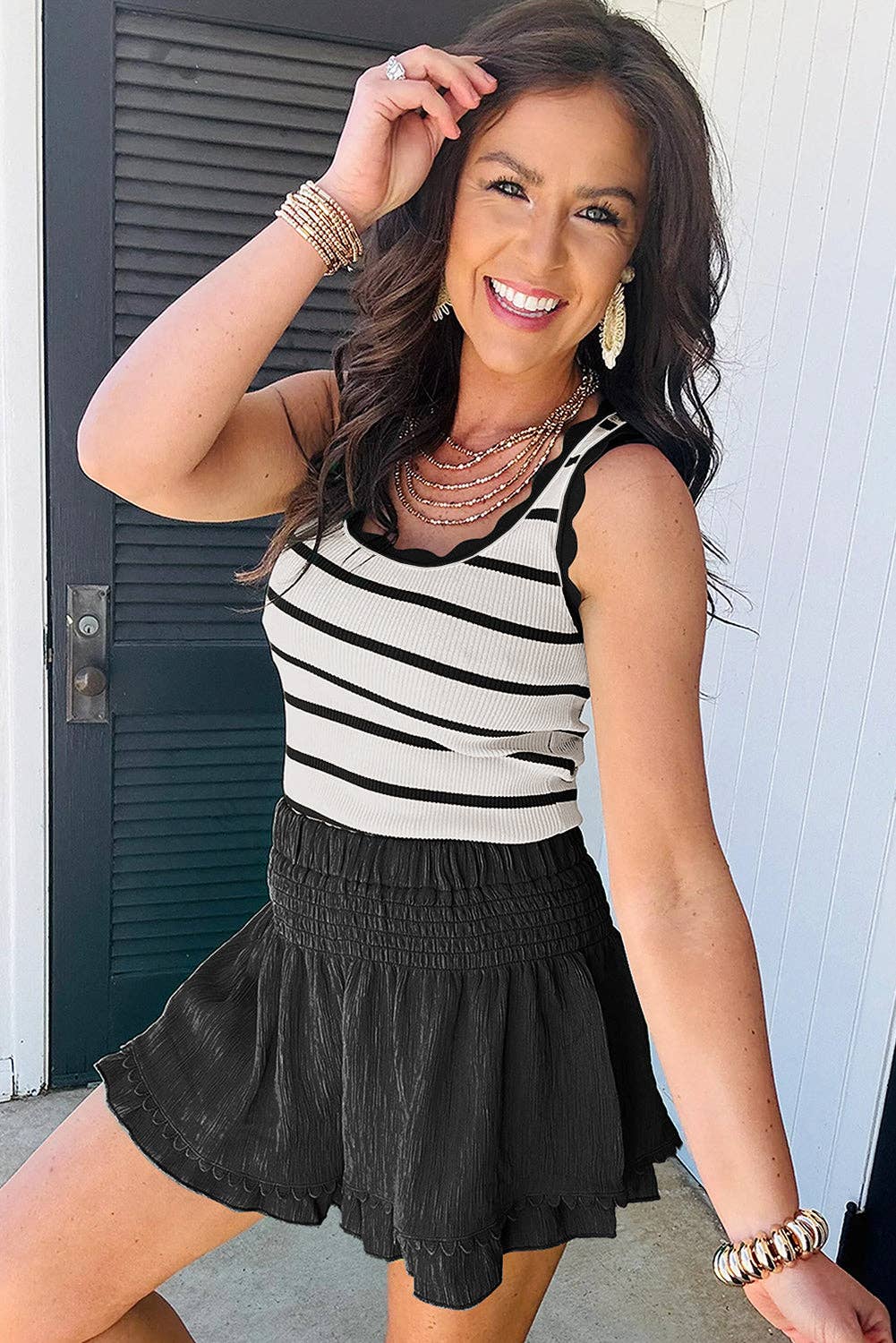 Black Striped Scalloped Edge U Neck Sleeveless Sweater Vest for wholesale on Faire1