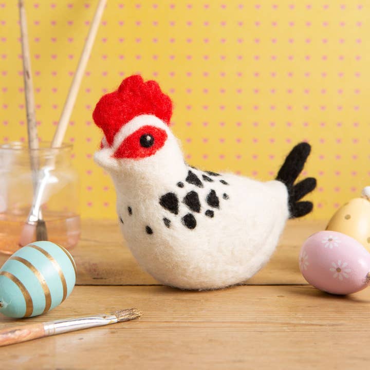 Hawthorn Handmade (US Duties Paid) - Wholesale DIY Craft Kit - Sussex Chicken Needle Felting Kit | Beginner Craft Kit2