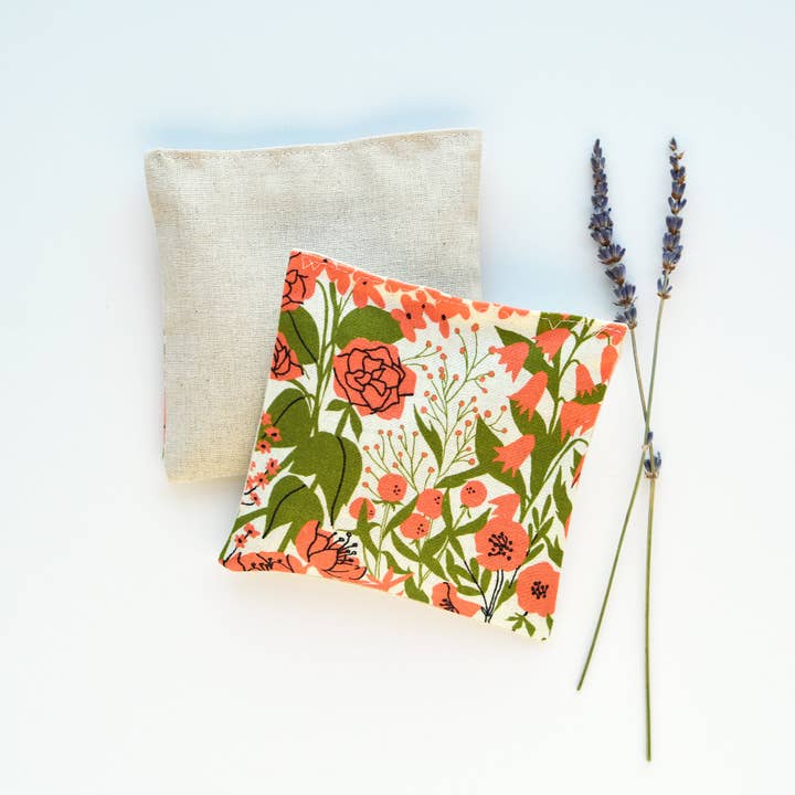 Minor Thread - Wholesale Sachet - Lavender Sachets in Mazy's Floral - Set of 23