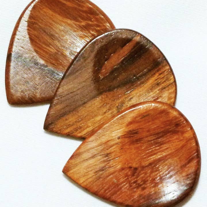 GripWood Rosewood for wholesale by US Blues Artist Quality Guitar Picks