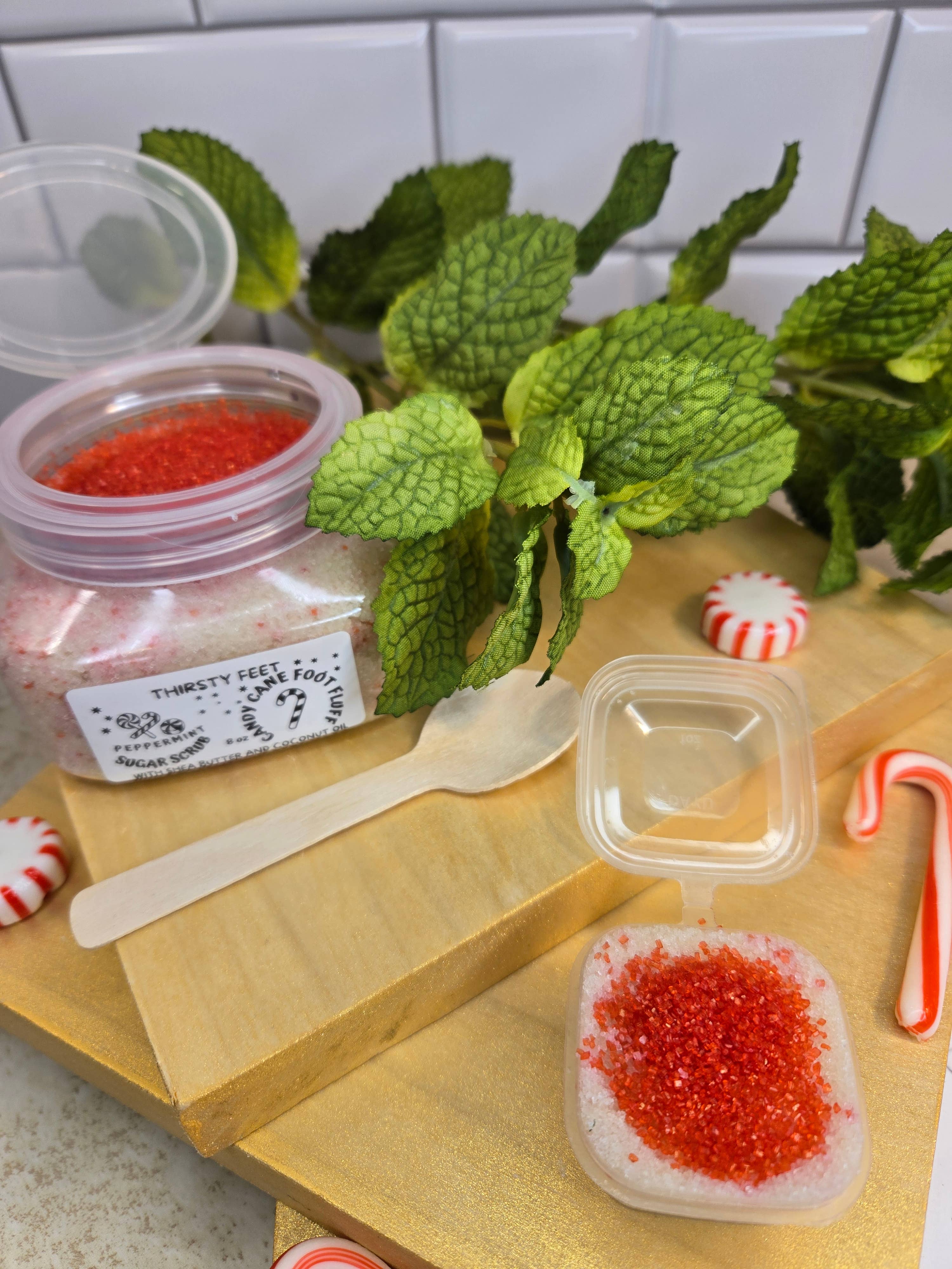 THIRSTY FEET®️ - Vente Gommage/exfoliant pour les pieds - Gommage au sucre à la menthe poivrée et à la canne de bonbon pour les pieds 1 oz,9