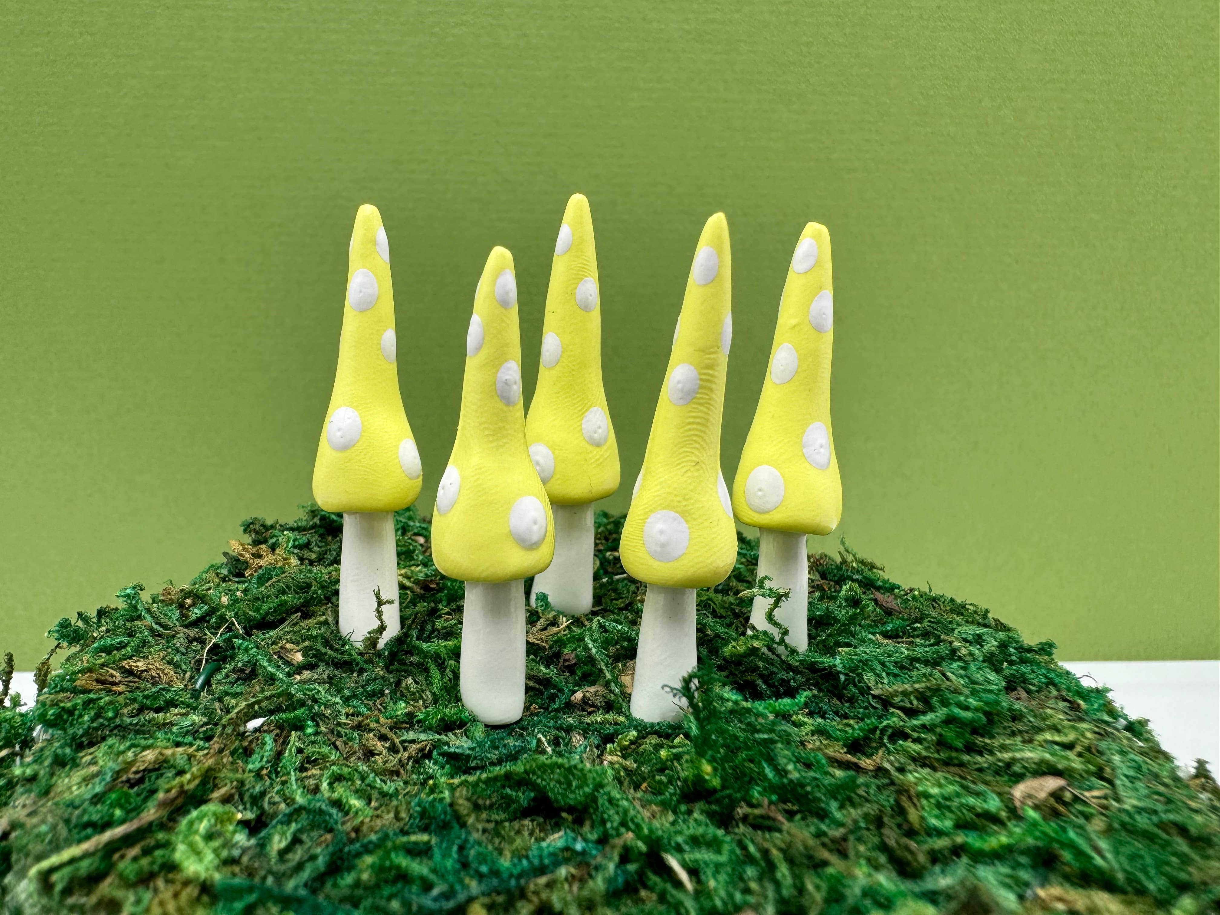 Mystical Woodlands – wholesale Garden/lawn stake – Fairy Garden Mushroom Plant Pick - Gnome Style - Pastel1