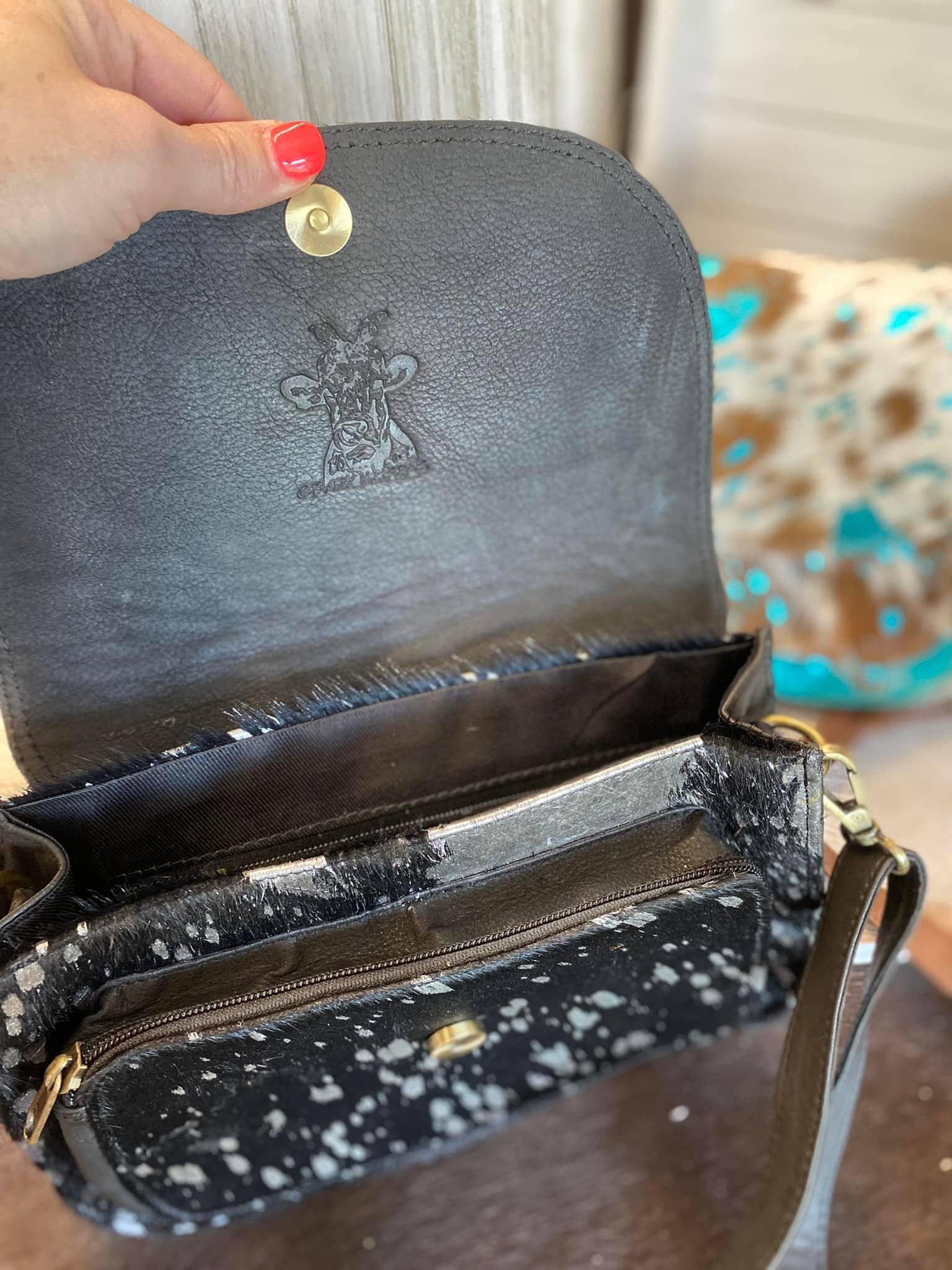 NERO Taylor Crossbody-Mixed Prints in vendita all'ingrosso su Faire4