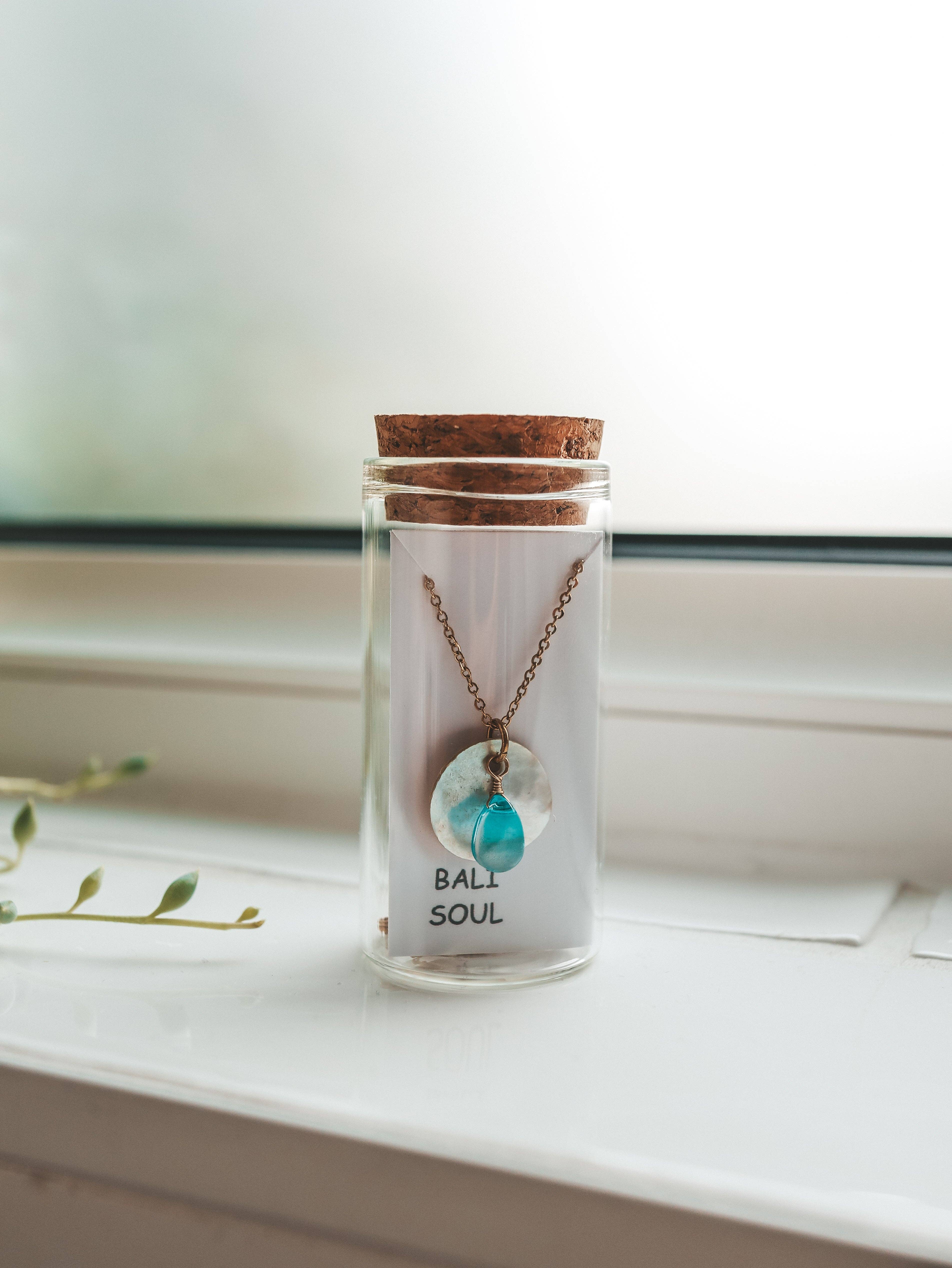 Bali Soul - Wholesale Pendant/Charm Necklace - Ocean Breeze Glass Teardrop Akoya Shell Gold Necklace4