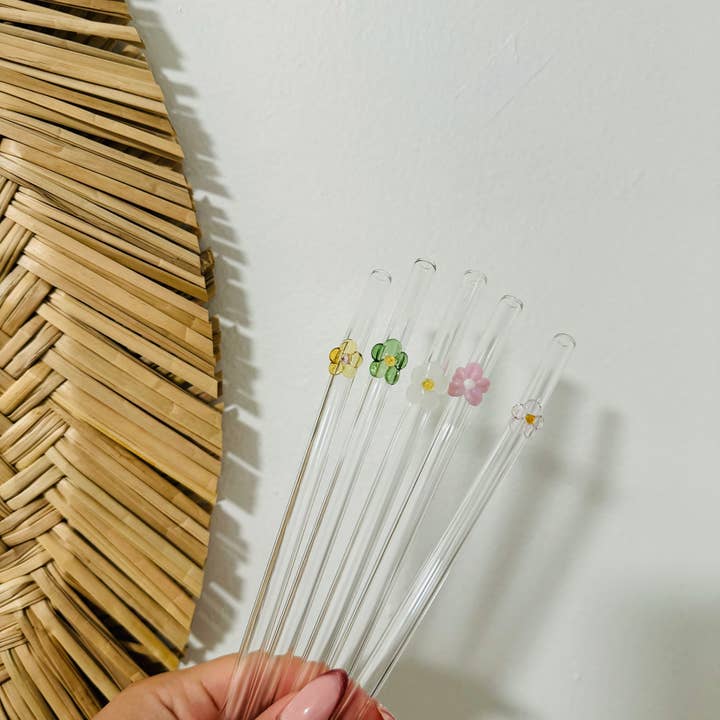 KuriArt Designs - Wholesale Drinking Straw - Flower Glass Straws | Reusable Glass Straws