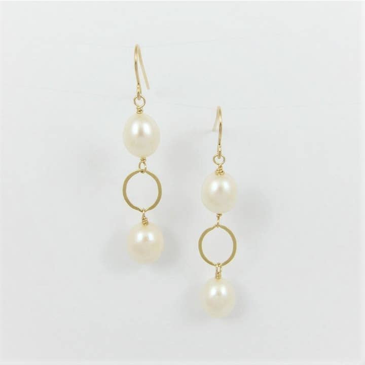 Boucles d'oreilles en perles de riz pour la vente par J. Mills Studio
