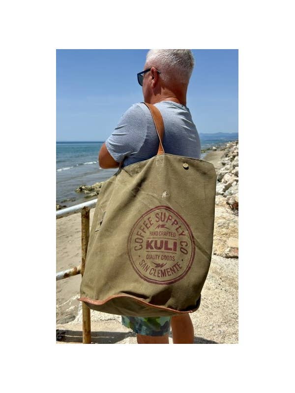 Retro Beach Bag Rr40 Made from Recycled Military Canvas for wholesale by Casa Natura Design SL