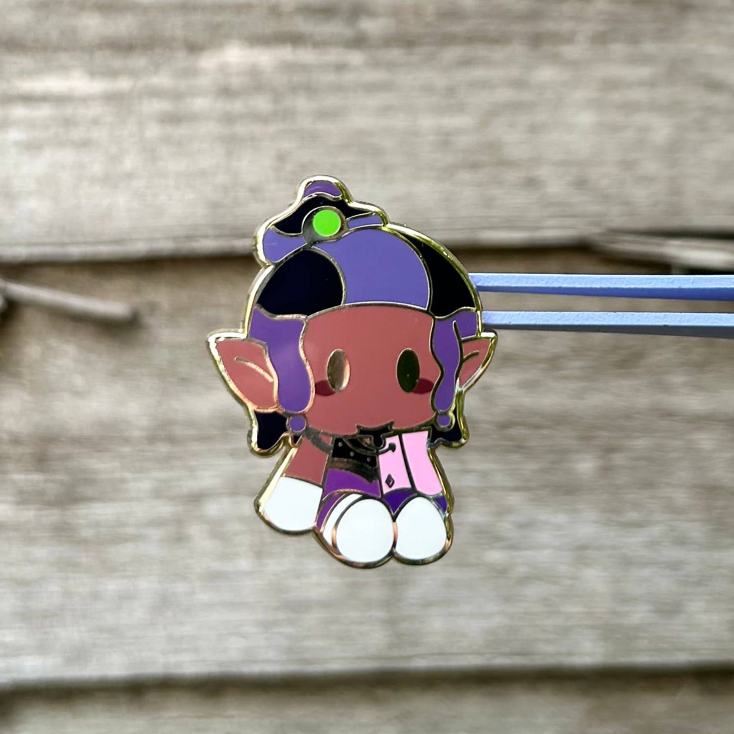 Teasuii - Wholesale Lapel Pin/Button - Darius Hard Enamel Pin The Owl House