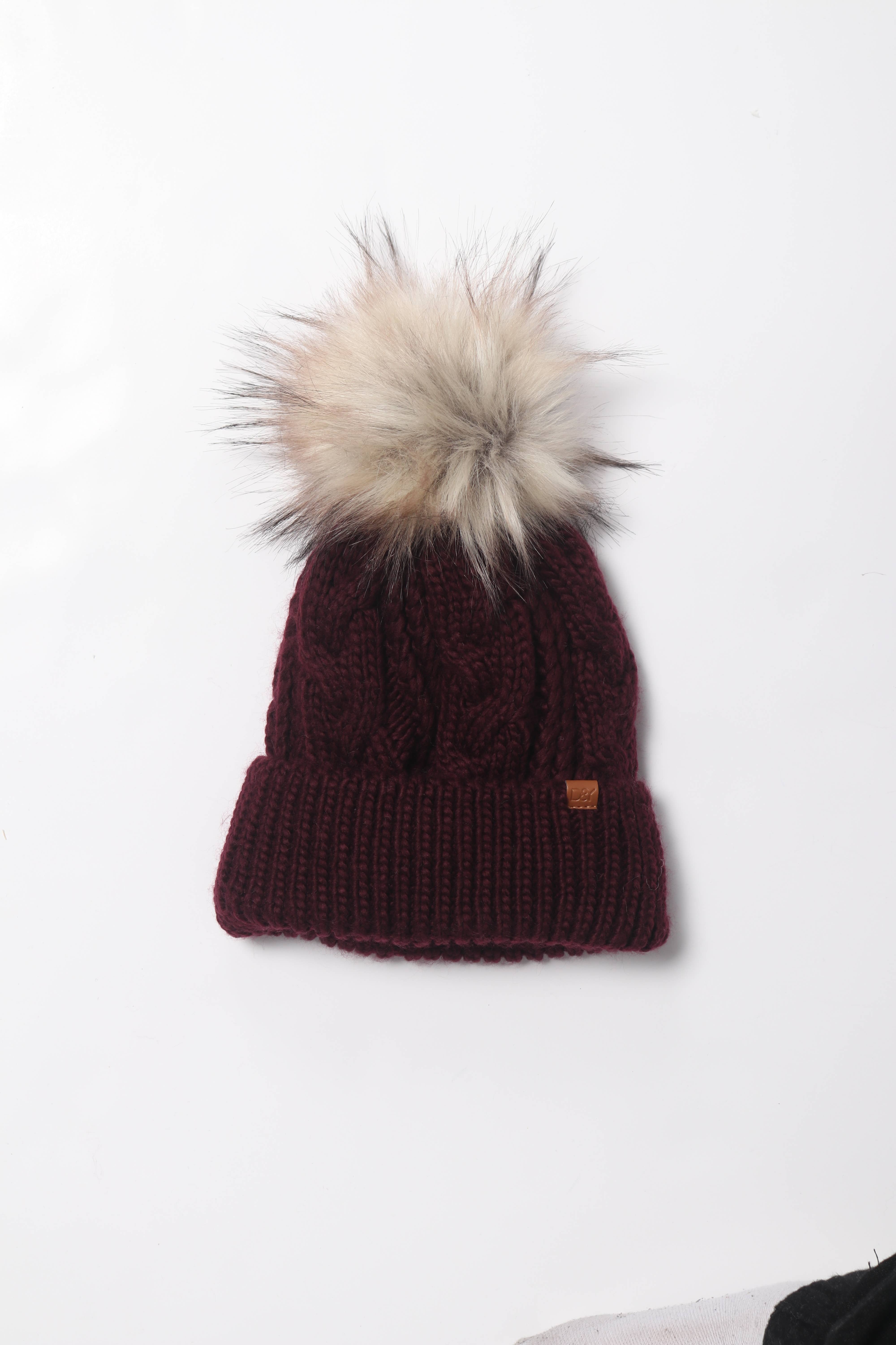David And Young - Wholesale Beanie - Women's - Cable Knit Beanie with Faux Fur Pom Lining6