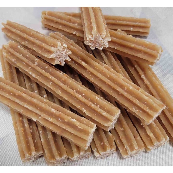 JUST Cheese Chews - Wholesale Pet Treats - Dog - Cheese & Rice chew/treats Medium - low calorie - Yak recipe