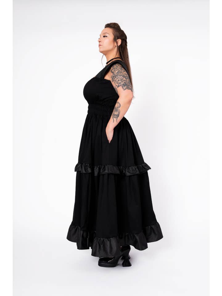 Putré-Fashion - Wholesale Dress - Women's - Requiem gown - black 2