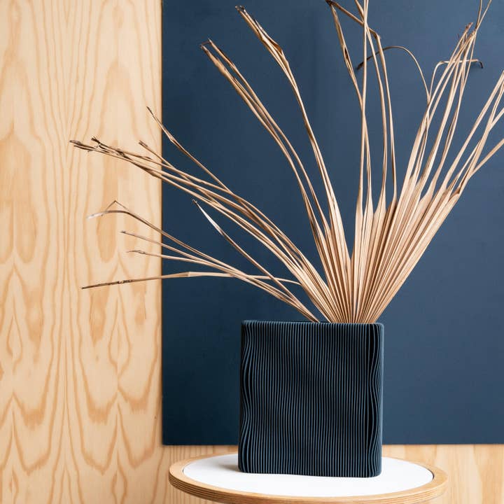 MINIMUM DESIGN - Wholesale Vase - Tide Vase, Eco-friendly Material, Made in France9