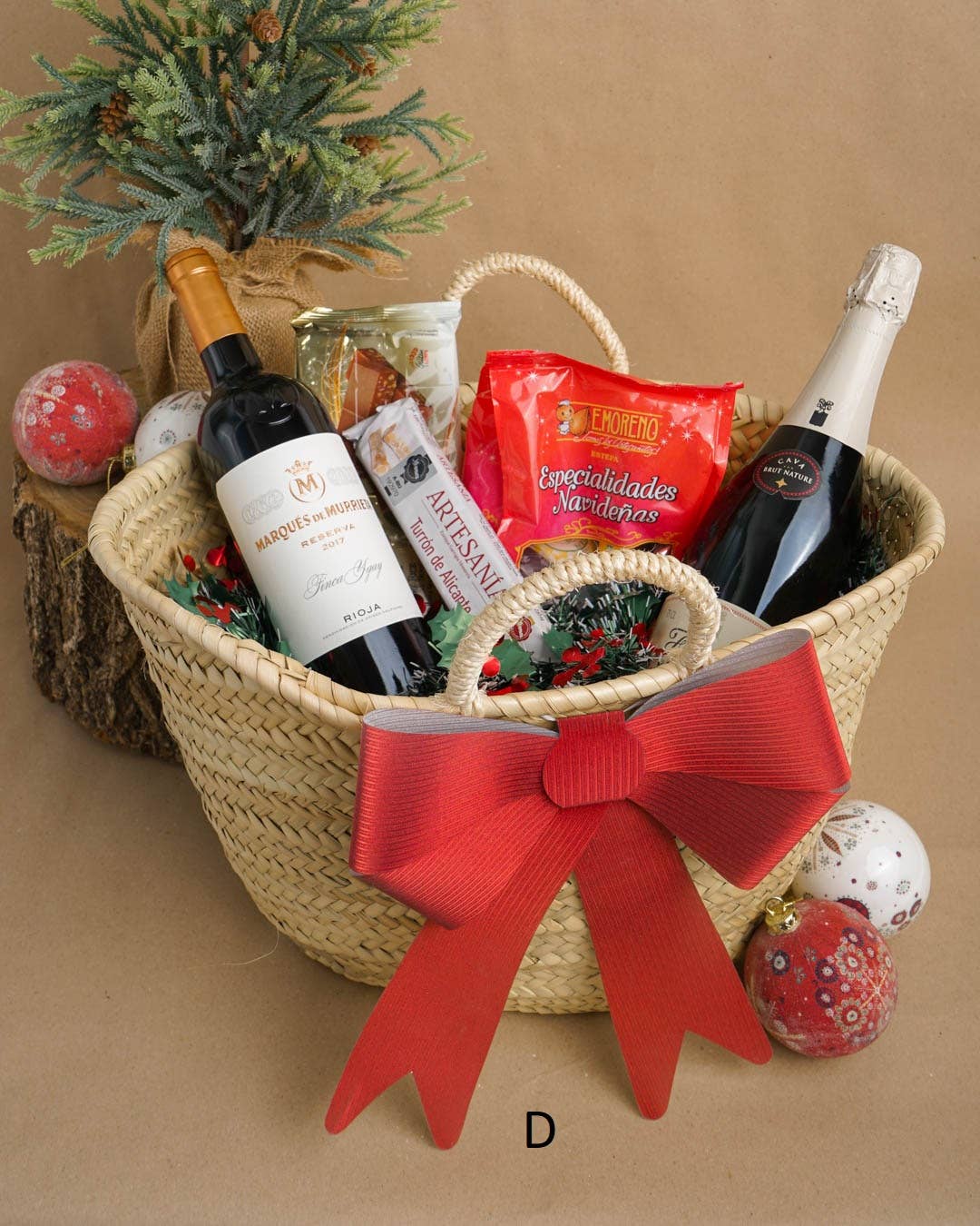 High crafty - Wholesale Basket - Handcrafted Short Handle Palm Basket – Elegant Christmas Bas3