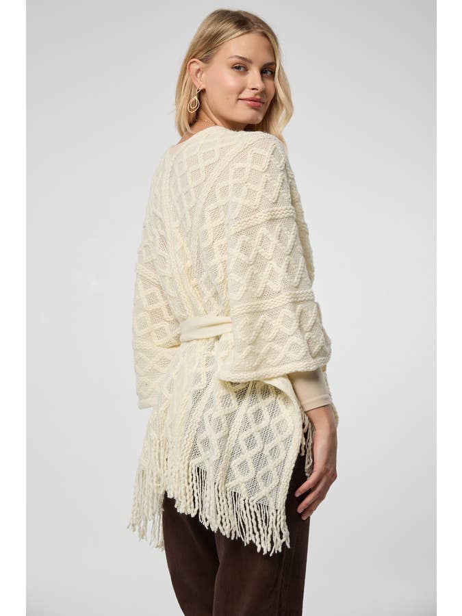 SAACHI - Vendita all'ingrosso Kimono - Donna - Ruana con frange a cavo3