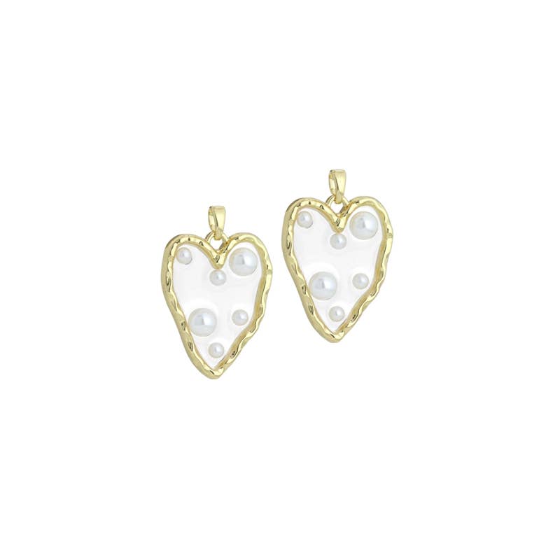 BestBeads&Beyond – Engroshandel Vedhæng/charm – Hammeret kant akrylhjerte med perlevedhæng, Sku#JL2021