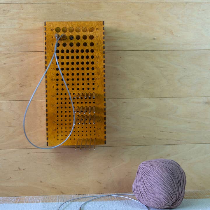 Tabletop/hanging storage box for knitting needles SPH-005 for wholesale by Embroidery craft