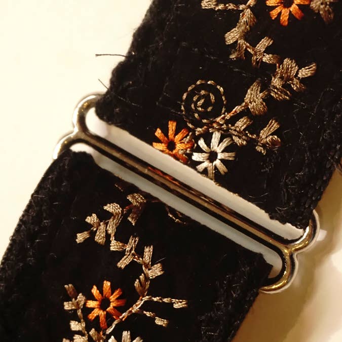 hundsfutter - Wholesale Camera Strap - Gabriela camera strap6