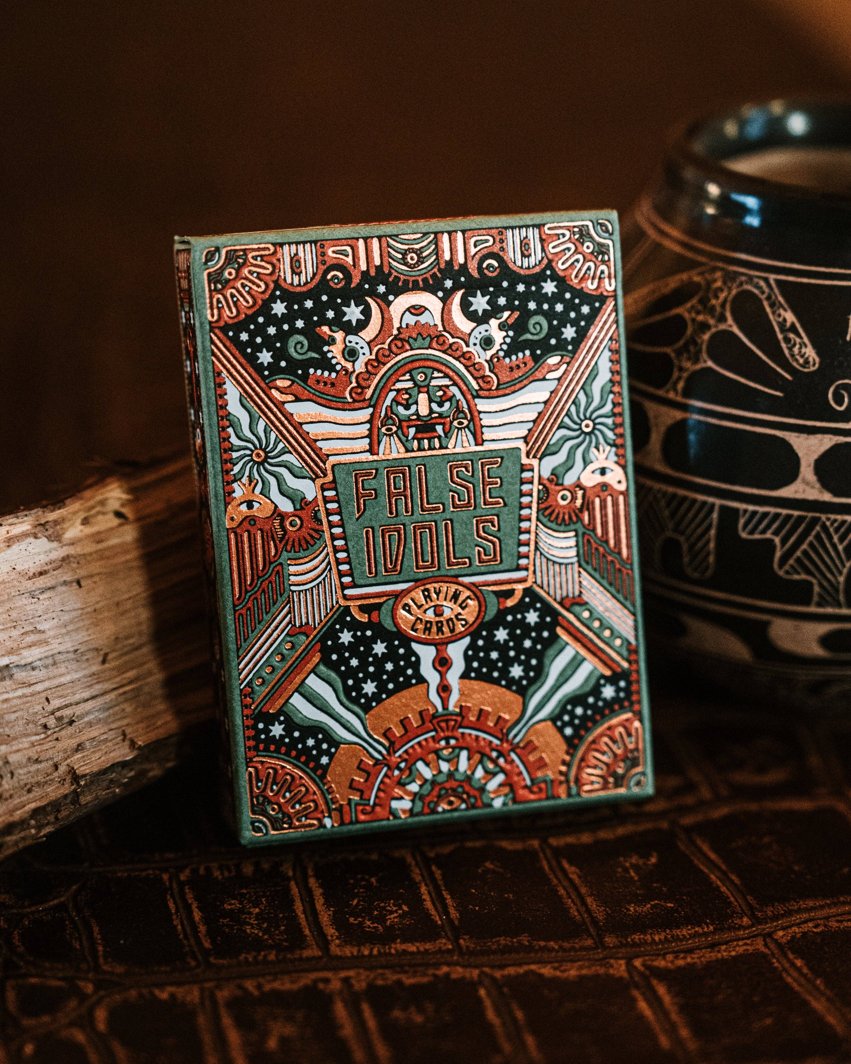 Joker and the Thief - Venta al por mayor Baraja de cartas - Falsos Ídolos Baraja de Cartas0