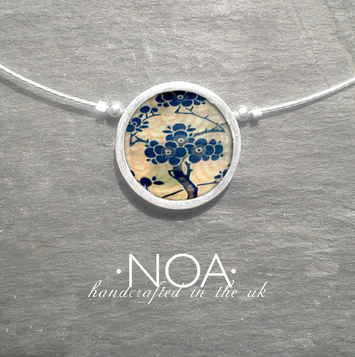 Noa Jewellery - Vendita all'ingrosso Collana con ciondolo/pendaglio - Collana rotonda in ceramica con cornice, telaio in alluminio5