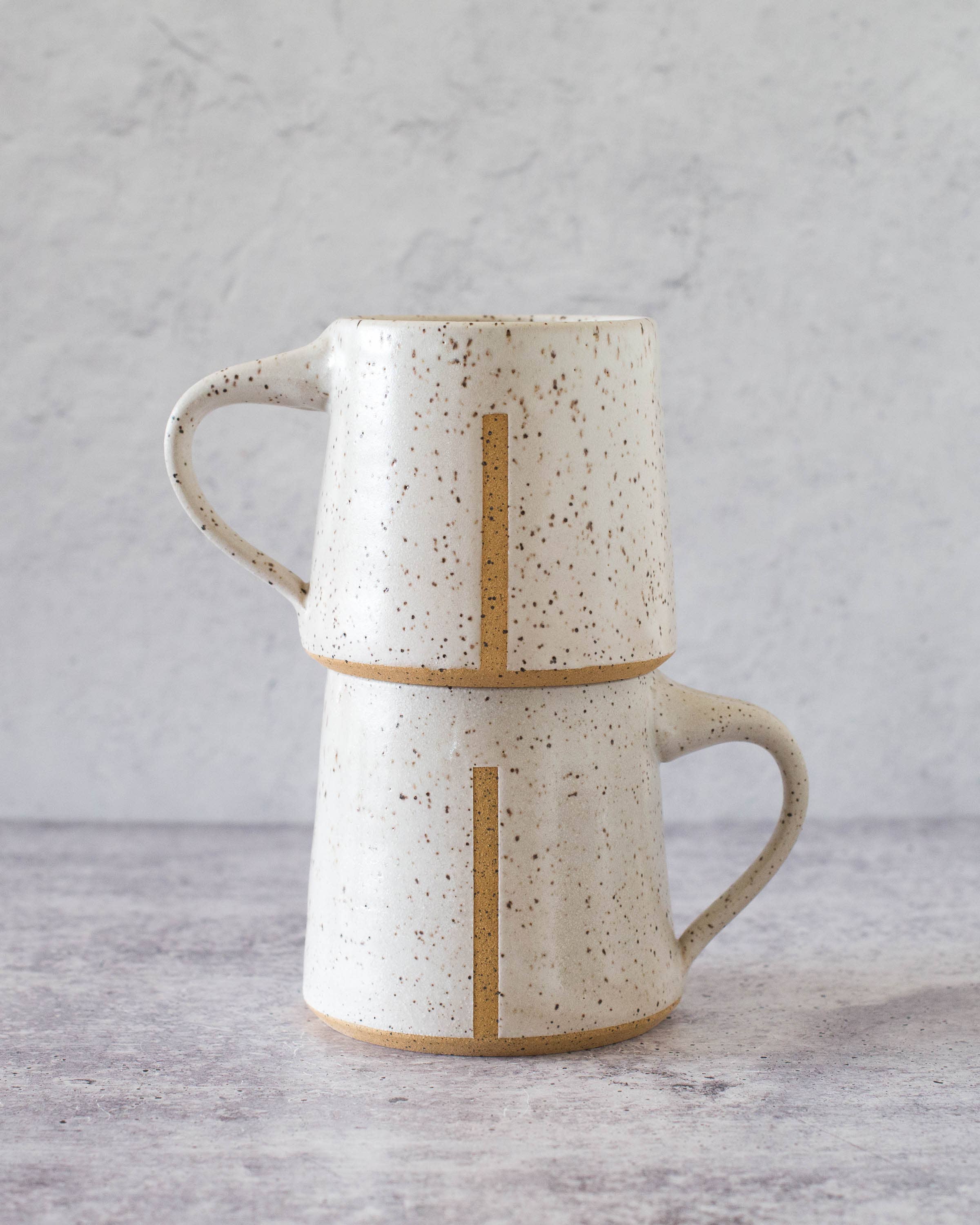 ZZIEE Ceramics - Wholesale Coffee Mug - Handmade Ceramic Mug in Speckled White1