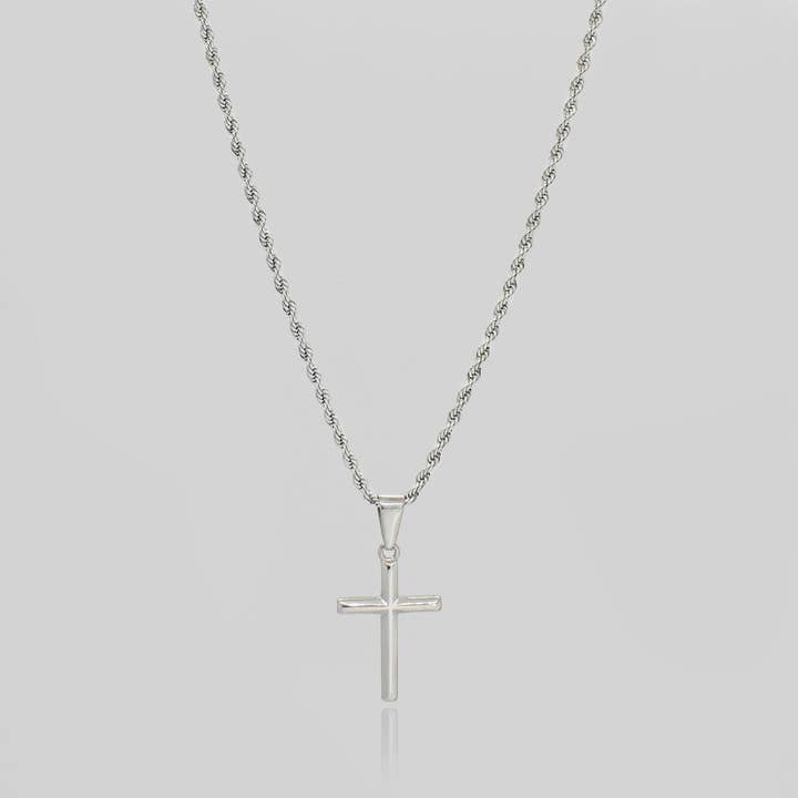 COLLIER AVEC PENDENTIF EN FORME DE CROIX EN ARGENT pour la vente par FU MILLI