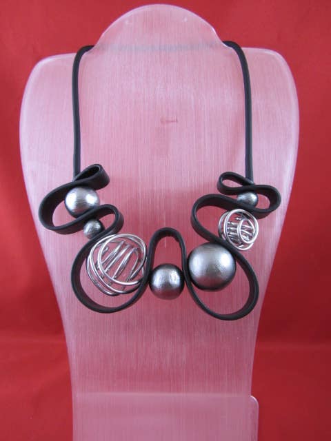 Designs by OC - Wholesale Bib Necklace - NKL 277 - D5 Amazon Necklace2