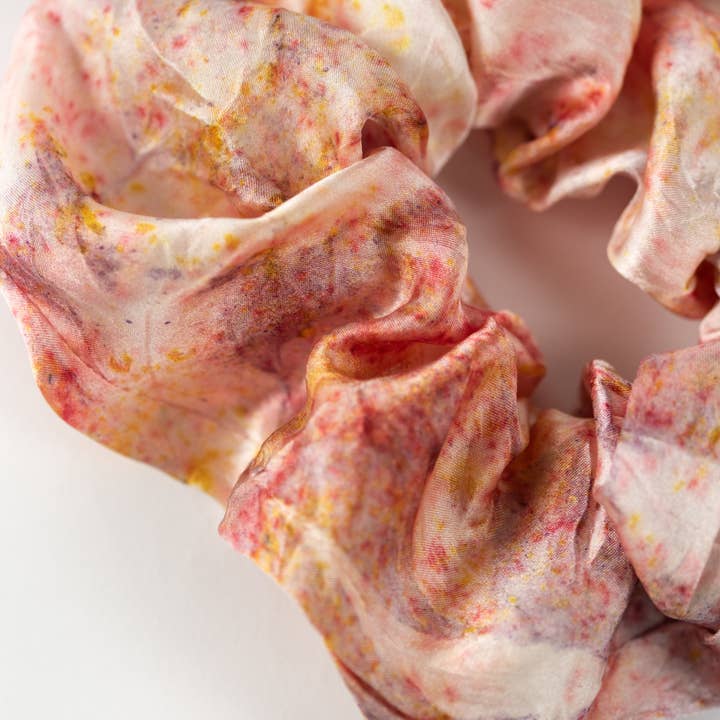 DYE KWEEN - Wholesale Scrunchie - Women's - Botanically Dyed Silk Scrunchie15