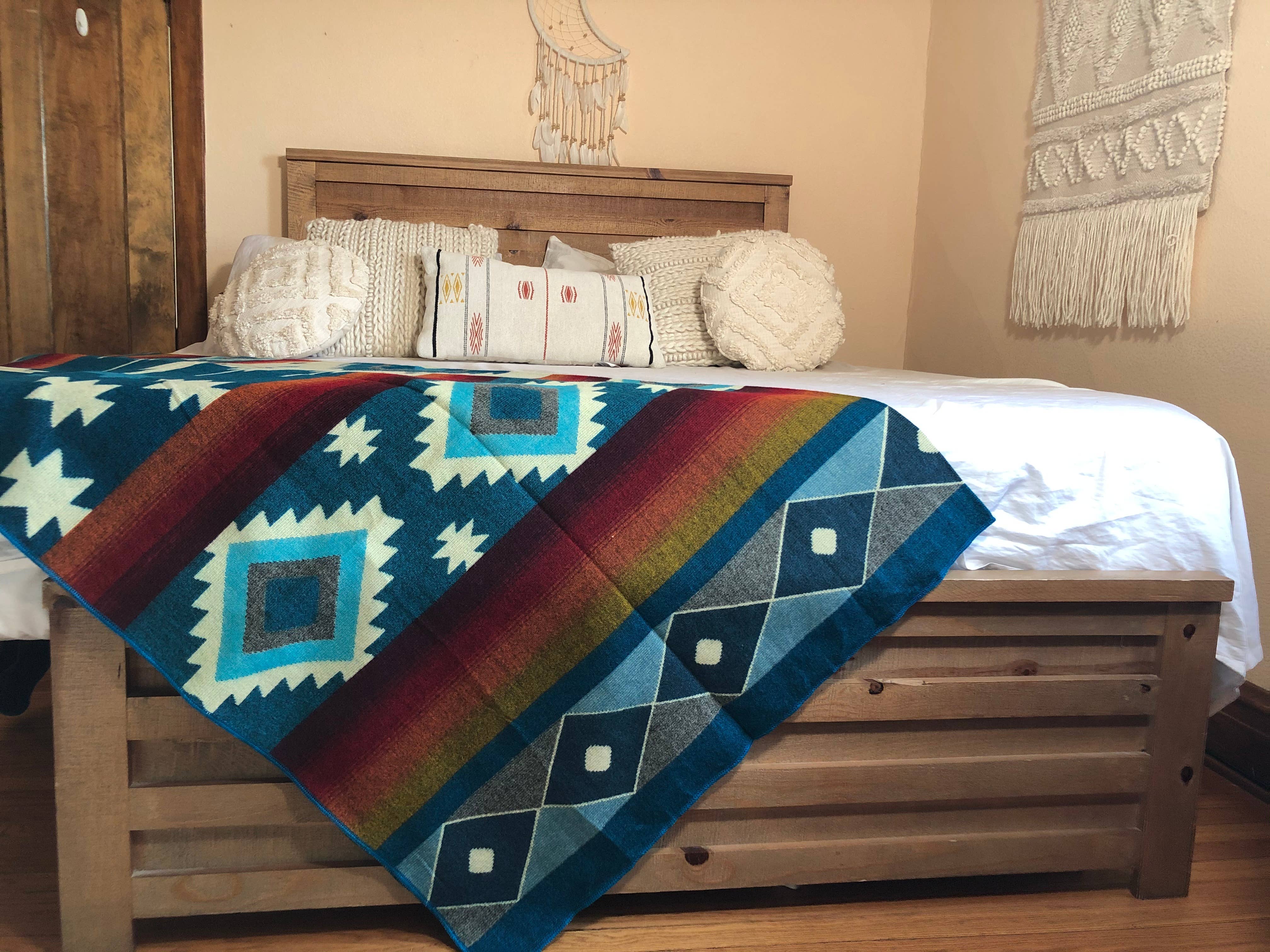 Alpaca market - Wholesale Bedding Blanket - Alpaca Blanket native style wholesale case9