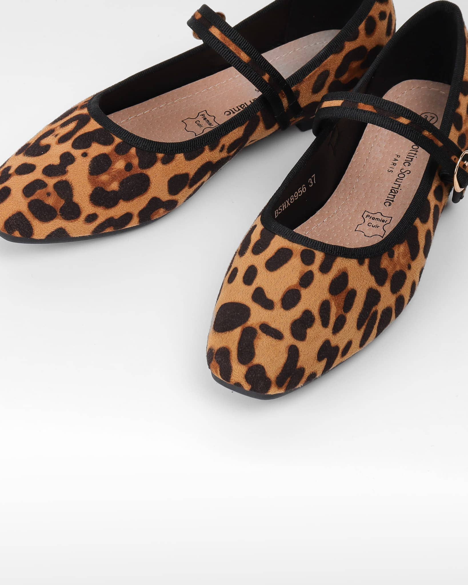 La Bottine Souriante - Wholesale Flats - Women's - Mary Jane Ballet Flats in Suede – Fine Buckle26