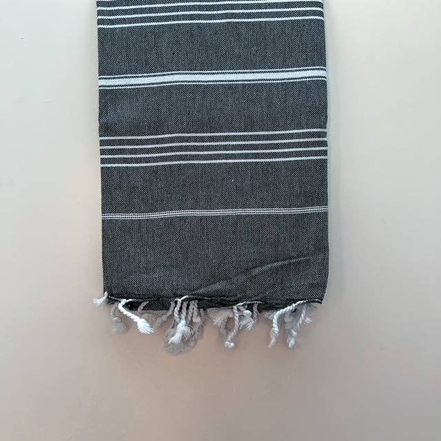 Adeje por atacado de foutala