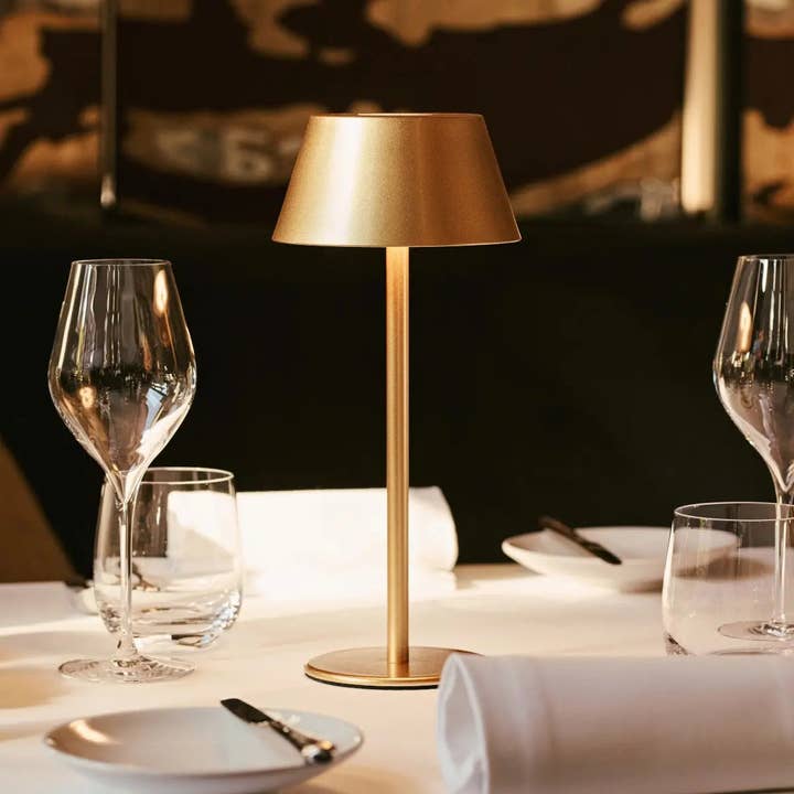 Tavellio - Wholesale Accent/desk lamp - Milou Gold - Table lamp without Cable l Modern, Design & 3 Light Modes8