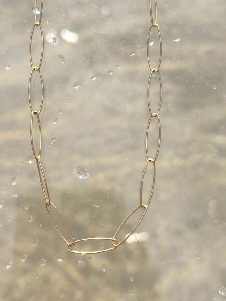 Flowy Ovale Ketting voor wholesale door Nani Shells