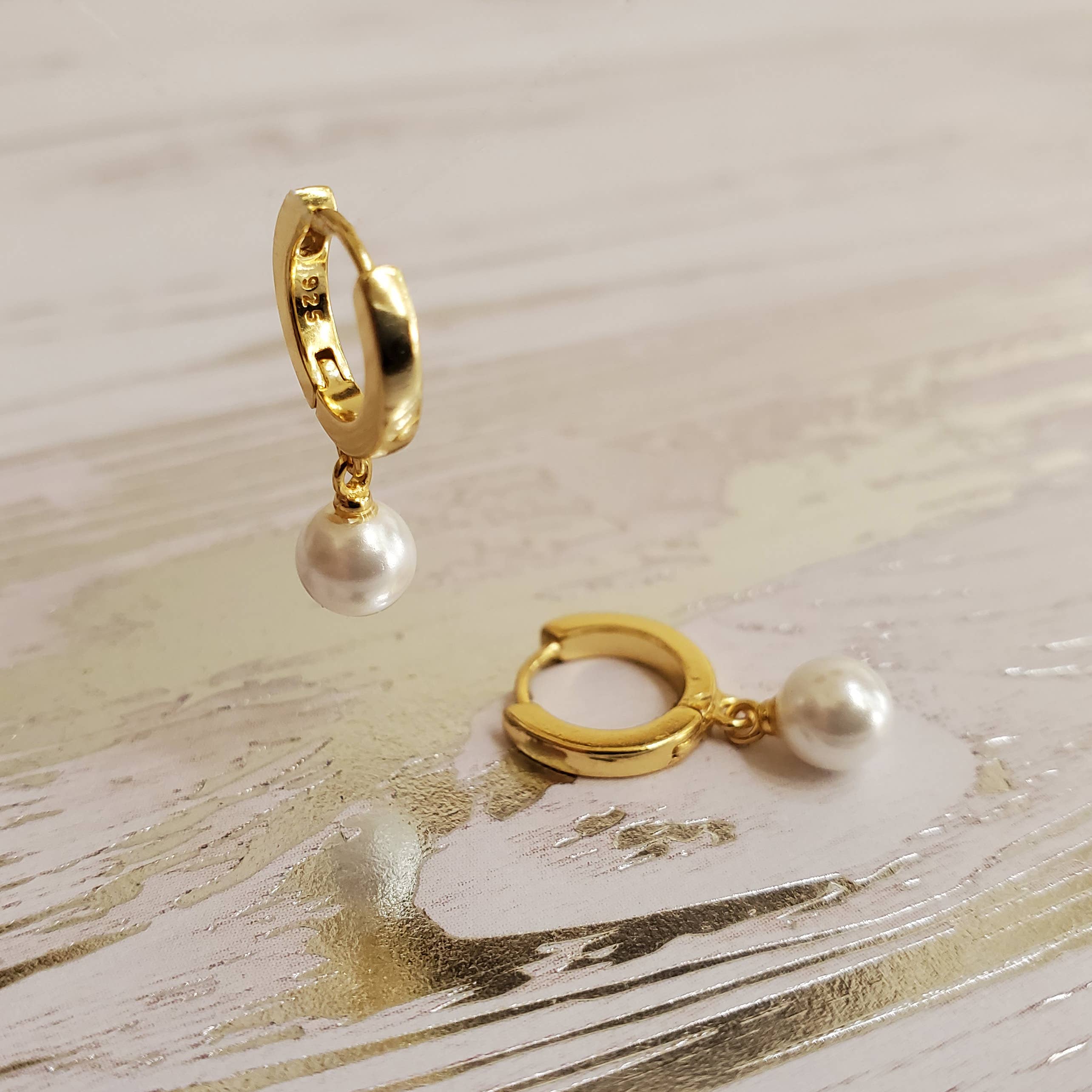 HolyBang Jewels - Vendita all'ingrosso Orecchini pendenti - ORECCHINI PENDENTI CON PERLE - E-HT1318/E-H11321