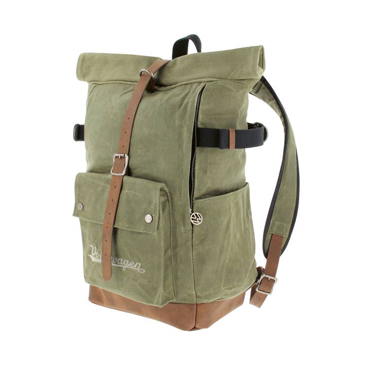 VW Vintage Gewaxte Katoen & Leren Rolltop Rugzak - OL/BR voor wholesale door VW Collection by BRISA