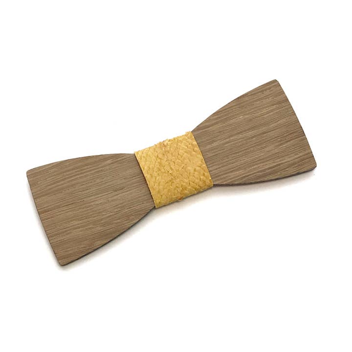 „The Dandy“ Papa Bow - Massiv eg og lakselæder for engroshandel hos Sac de Noeud